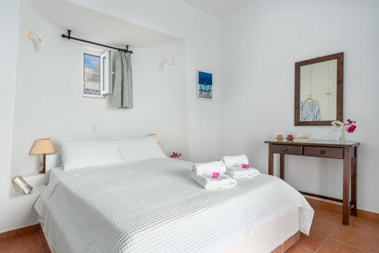 Reggina'S Apartments 菲尼卡斯 外观 照片